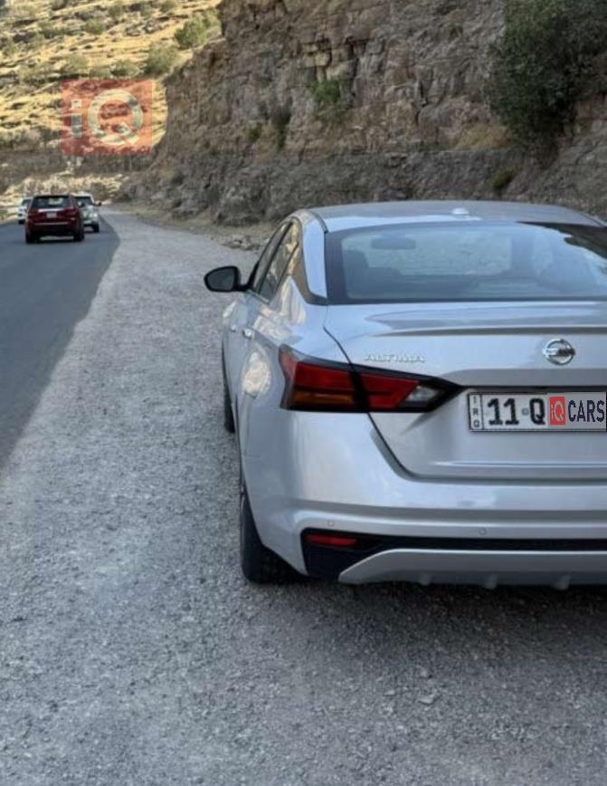 نيسان ألتيما